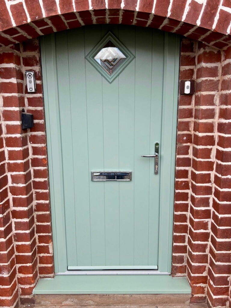 Composite door replacement in Chartwell green installed in Glen Parva