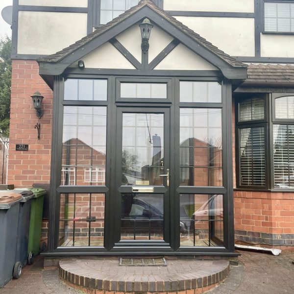 Porch replacement in black uPVC